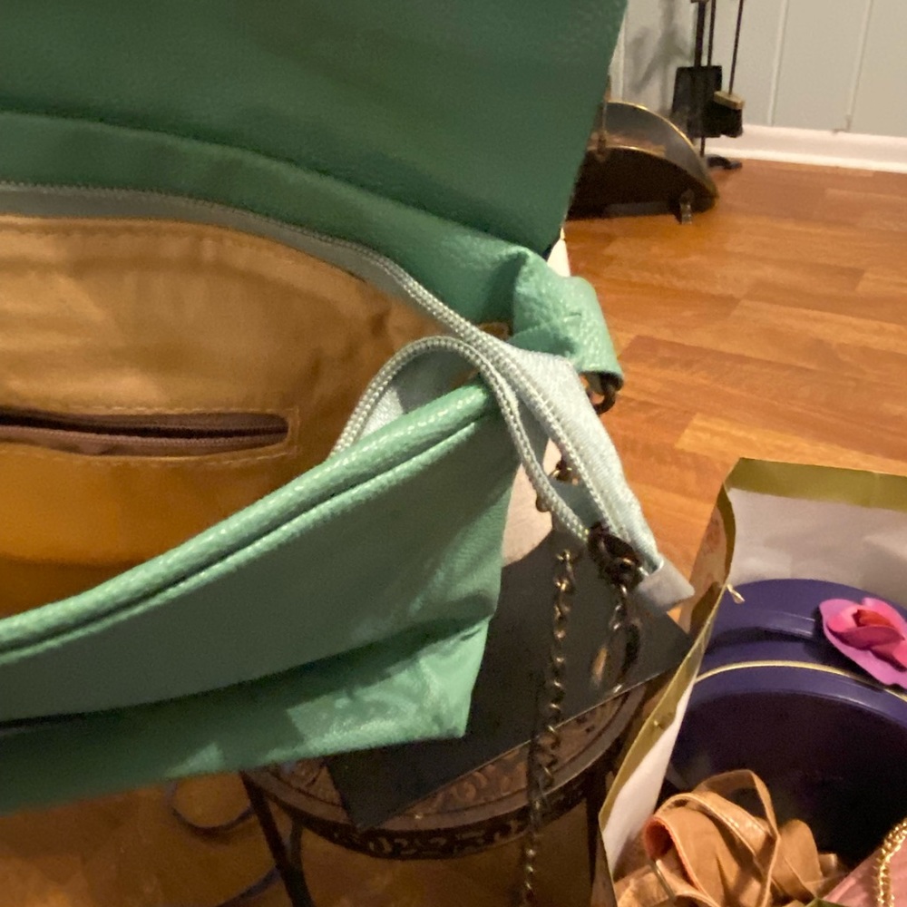 Detachable purse - Picture 4 of 7